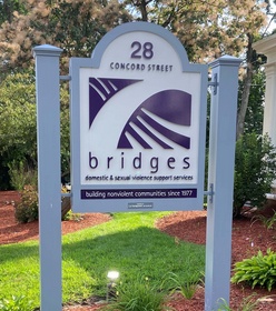 Photo of Bridges sign